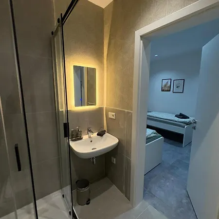 Perfekte 3 Fuer Monteure & Handwerker Mit Wlan 公寓 莱茵河畔路德维希港